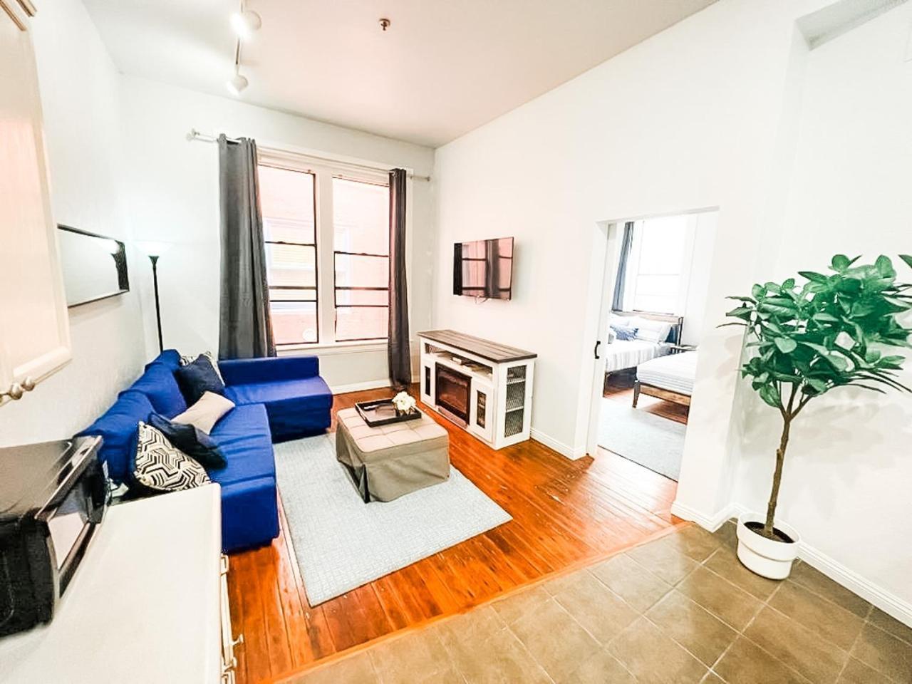 Gaslamp 2Bdrm - W Parking & 4 Beds #404 Hotel San Diego Exterior photo